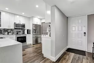 8030 Hampton Blvd, North Lauderdale, FL 33068 - Photo 4