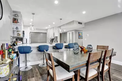 8030 Hampton Blvd #211, North Lauderdale, FL 33068 - Photo 12