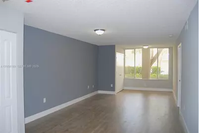 2803 N Oakland Forest Dr #108, Oakland Park, FL 33309 - Photo 12