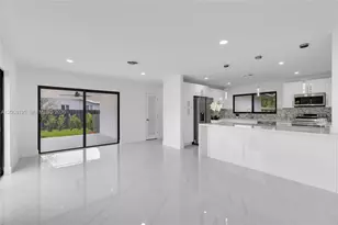 6940 NW 6th St, Plantation, FL 33317 - Photo 8
