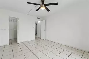1825 W 44th Pl, Hialeah, FL 33012 - Photo 36