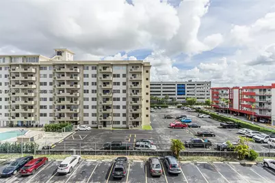 1825 W 44th Pl #509, Hialeah, FL 33012 - Photo 42