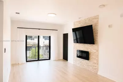 4740 NW 84th Ct #38, Doral, FL 33166 - Photo 4