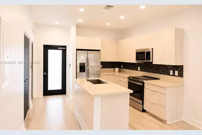 4740 NW 84th Ct #38, Doral, FL 33166 - Photo 6