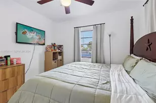1400 NW 55th St, Miami, FL 33142 - Photo 14