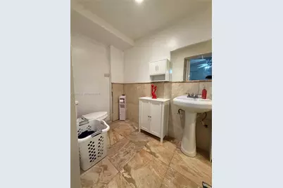 107 Edmund Rd, West Park, FL 33023 - Photo 10