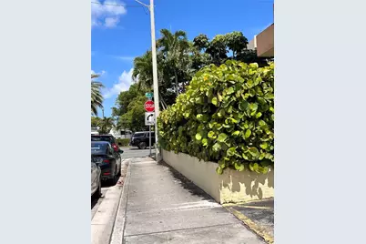 300 NW 42nd Ave #109, Miami, FL 33126 - Photo 2
