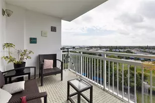 4400 Hillcrest Dr, Hollywood, FL 33021 - Photo 14