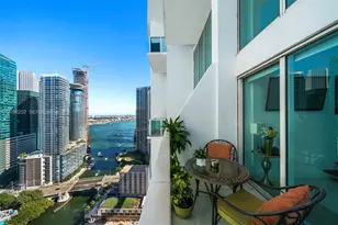 41 SE 5th St, Miami, FL 33131 - Photo 24