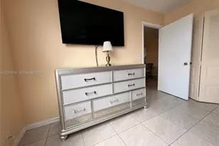7620 NW 18th St, Margate, FL 33063 - Photo 8