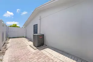 309 SE 3rd Terrace, Deerfield Beach, FL 33441 - Photo 44