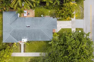 830 NE 83rd St, Miami, FL 33138 - Photo 60