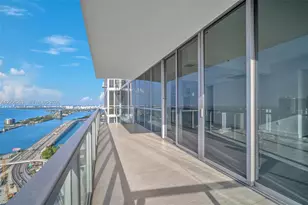 1100 Biscayne Blvd, Miami, FL 33132 - Photo 22