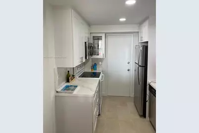 150 Ocean Lane Dr #8B, Key Biscayne, FL 33149 - Photo 6