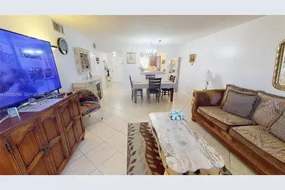 9320 Sunrise Lakes Blvd #303, Sunrise, FL 33322 - Photo 16