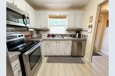 9801 Sunrise Lakes Blvd #203, Sunrise, FL 33322 - Photo 2