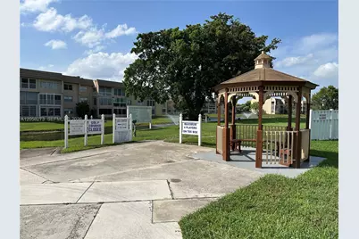 9801 Sunrise Lakes Blvd #203, Sunrise, FL 33322 - Photo 38
