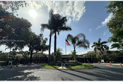 9801 Sunrise Lakes Blvd #203, Sunrise, FL 33322 - Photo 24