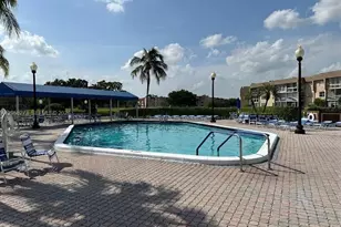 9801 Sunrise Lakes Blvd, Sunrise, FL 33322 - Photo 34