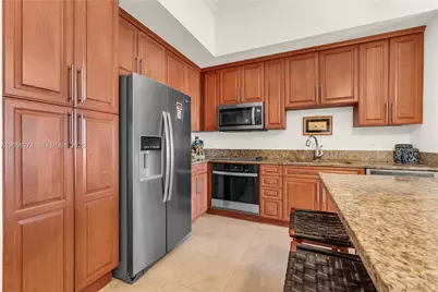 1805 Ponce De Leon Blvd #624, Coral Gables, FL 33134 - Photo 4