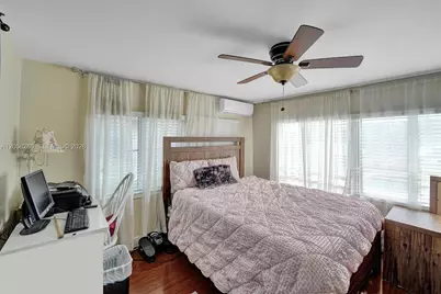 1720 W Oak Knoll Cir, Davie, FL 33324 - Photo 24