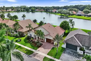 1720 W Oak Knoll Cir, Davie, FL 33324 - Photo 4