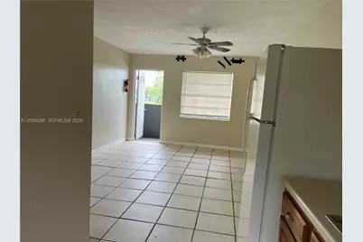 5010 Pembroke Rd #8, West Park, FL 33021 - Photo 4