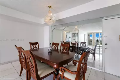 231 174th St #617, Sunny Isles Beach, FL 33160 - Photo 4