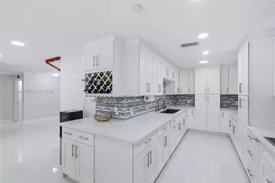 16839 Whirley Rd, Lutz, FL 33558 - Photo 8