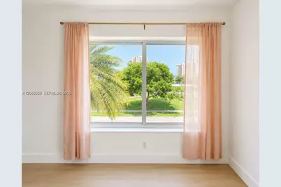 1631 NE 114th St #307, Miami, FL 33181 - Photo 10