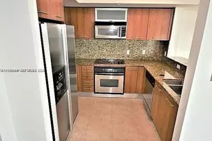 9066 SW 73rd Ct, Miami, FL 33156 - Photo 4