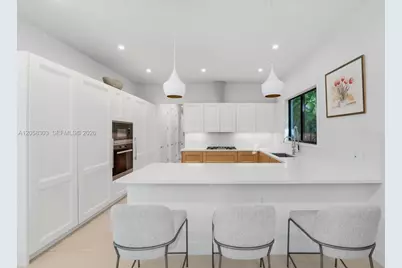 3630 Avocado Ave, Miami, FL 33133 - Photo 10