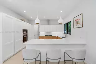 3630 Avocado Ave, Miami, FL 33133 - Photo 10