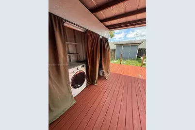 9116 NW 35th Pl, Sunrise, FL 33351 - Photo 18