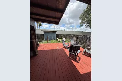 9116 NW 35th Pl, Sunrise, FL 33351 - Photo 16