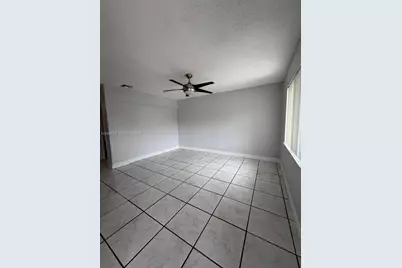 9116 NW 35th Pl, Sunrise, FL 33351 - Photo 4