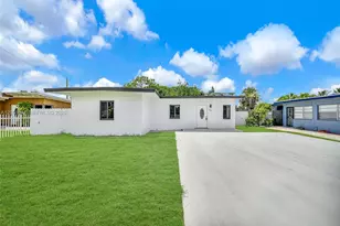 580 NW 116th Terrace, Miami, FL 33168 - Photo 2