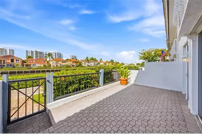 3748 NE 209th Ter, Aventura, FL 33180 - Photo 14