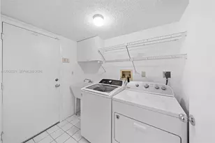 3748 NE 209th Terrace, Aventura, FL 33180 - Photo 16