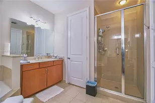 129 Riverwalk Cir E, Plantation, FL 33325 - Photo 20
