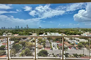 900 SW 8th St, Miami, FL 33130 - Photo 24