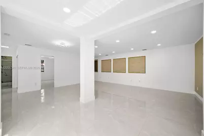 3571 Magellan Cir #343-4, Aventura, FL 33180 - Photo 10