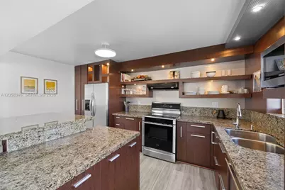 2780 NE 183rd St #1216, Aventura, FL 33160 - Photo 2