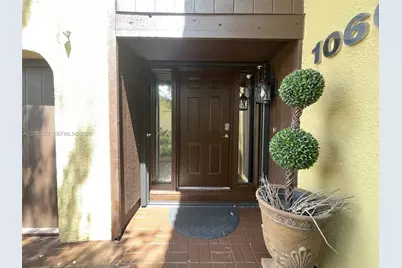 1066 NE 202nd Ln, Miami, FL 33179 - Photo 6