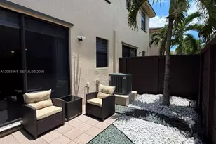 15816 NW 91st Ave, Miami Lakes, FL 33018 - Photo 22