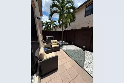 15816 NW 91st Ave, Miami Lakes, FL 33018 - Photo 26