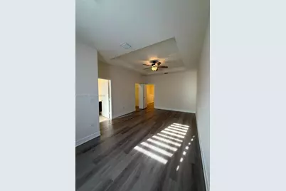 15816 NW 91st Ave, Miami Lakes, FL 33018 - Photo 20
