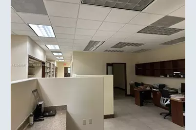 35 Almeria Ave, Coral Gables, FL 33134 - Photo 2