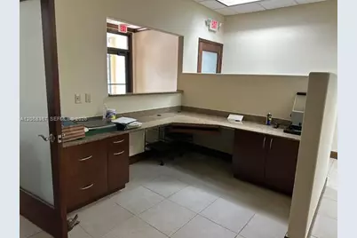 35 Almeria Ave, Coral Gables, FL 33134 - Photo 6