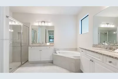 7295 Stella Ln, Lake Worth, FL 33463 - Photo 18